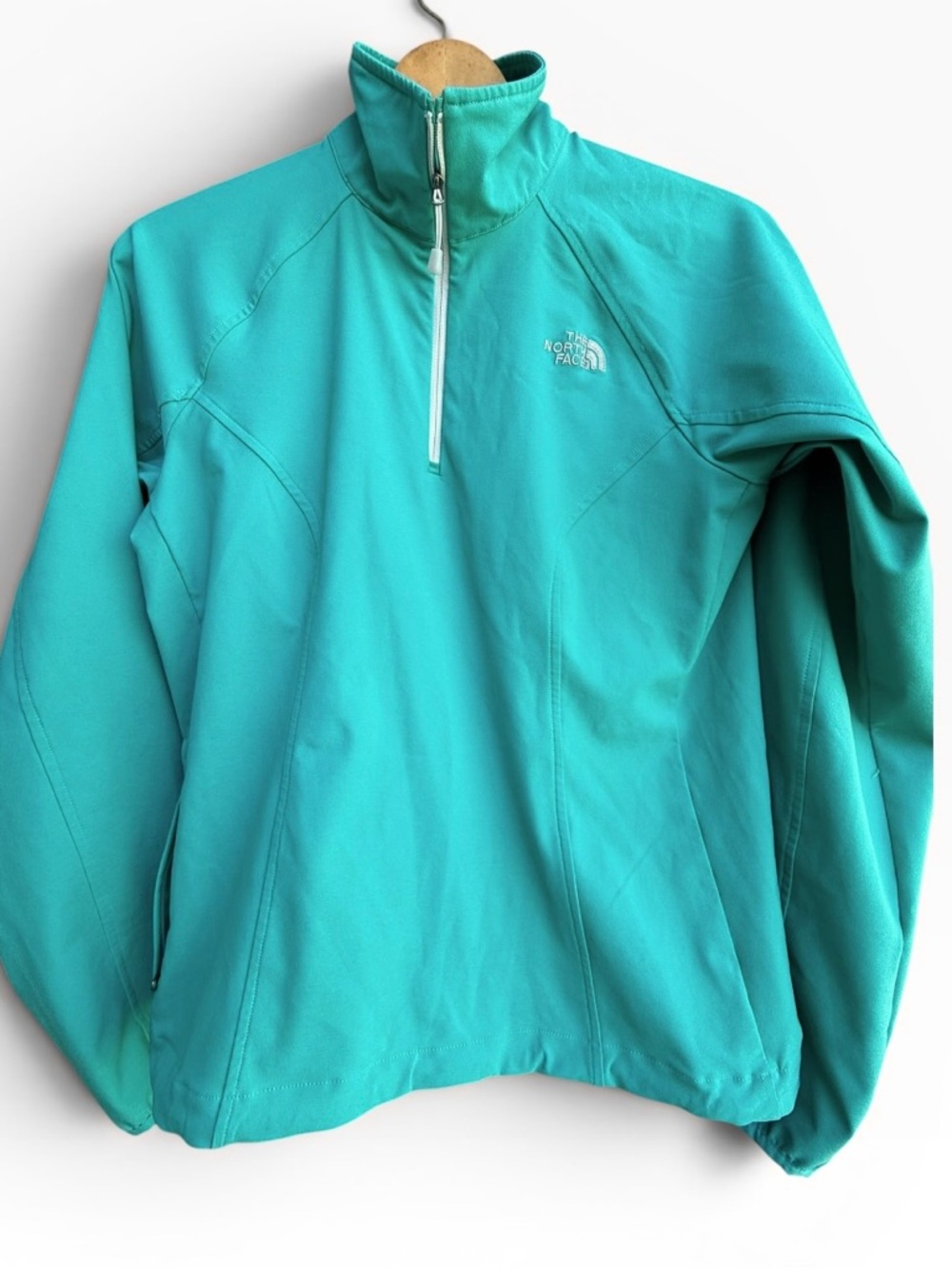 The North Face Women's TNF Apex 1/2 Zip Windbreaker Jacket Teal Green Medium - Picture 3 of 14